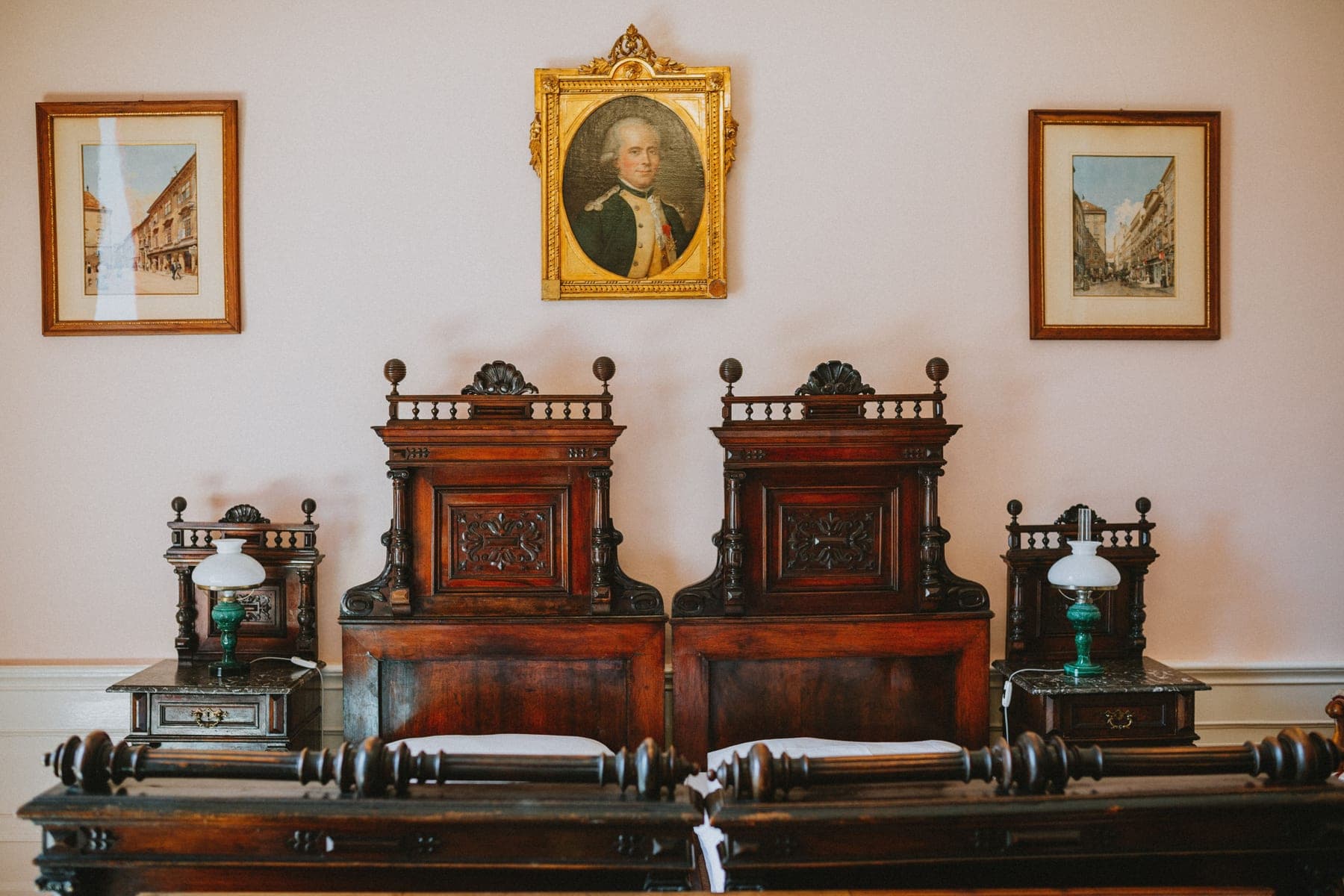 Royal carved teak bed in a heritage room
