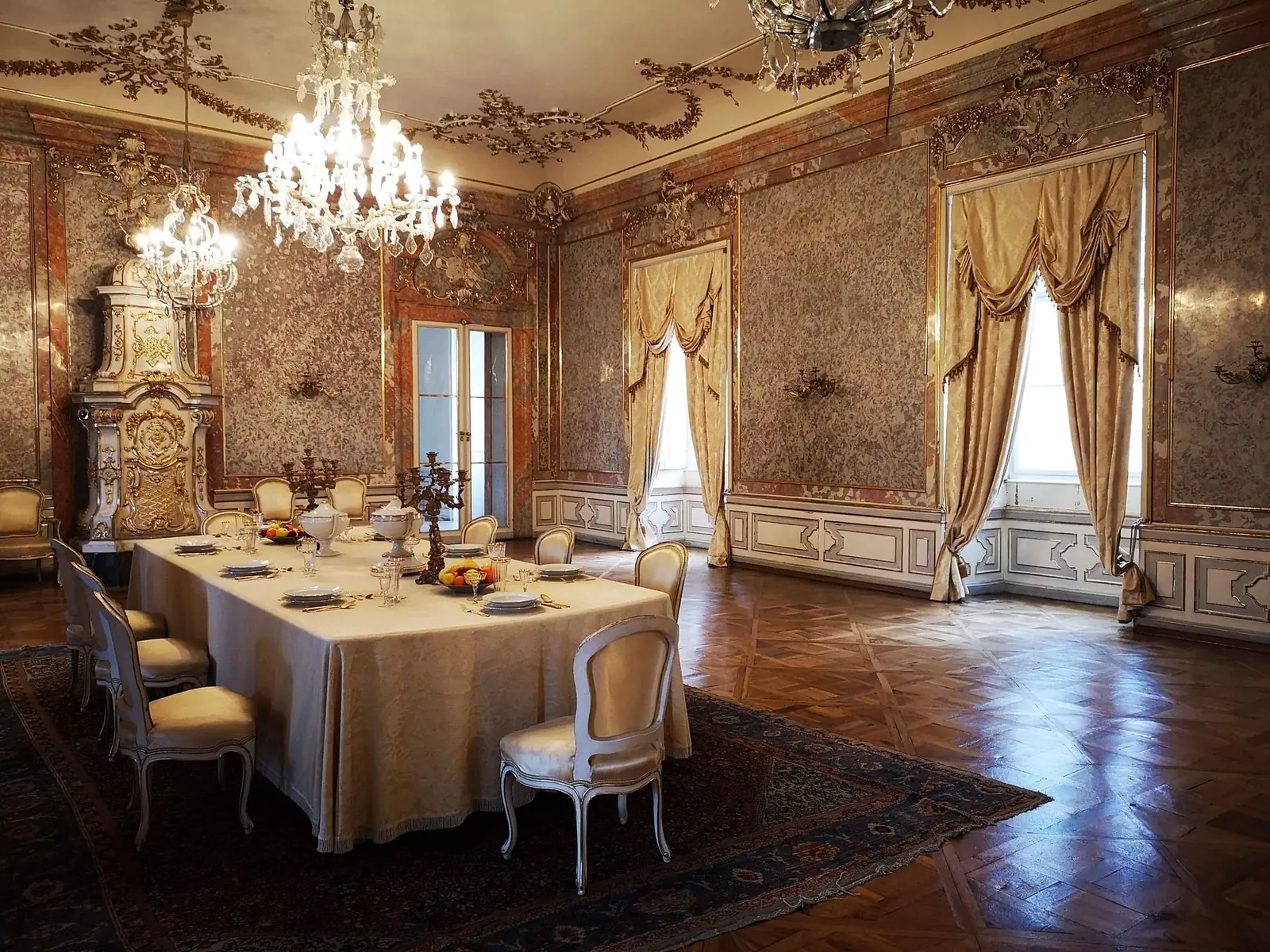 A room with presence, made to be remembered